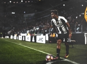 开云体育入口-当东方巨龙遇见欧洲战神，浙江队绝杀热火之夜，克莱欧冠赛场封神记