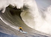 开云足球直播-罗德里戈爆发点燃赛场，加拿大新星险胜AC米兰传奇