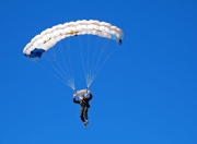 开云官网-从拉沃尔杯到美网，兹维列夫如何用翻盘之火点燃赛场