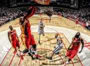 开云足球直播-冰与火之歌，当印尼队绝杀德国队，李梓嘉的羽球高光时刻