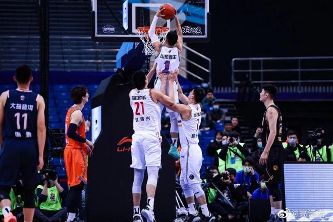 热火碾压中国男篮,贝弗利统治全场的简单介绍 热火碾压中国男篮,贝弗利统治全场的简单介绍