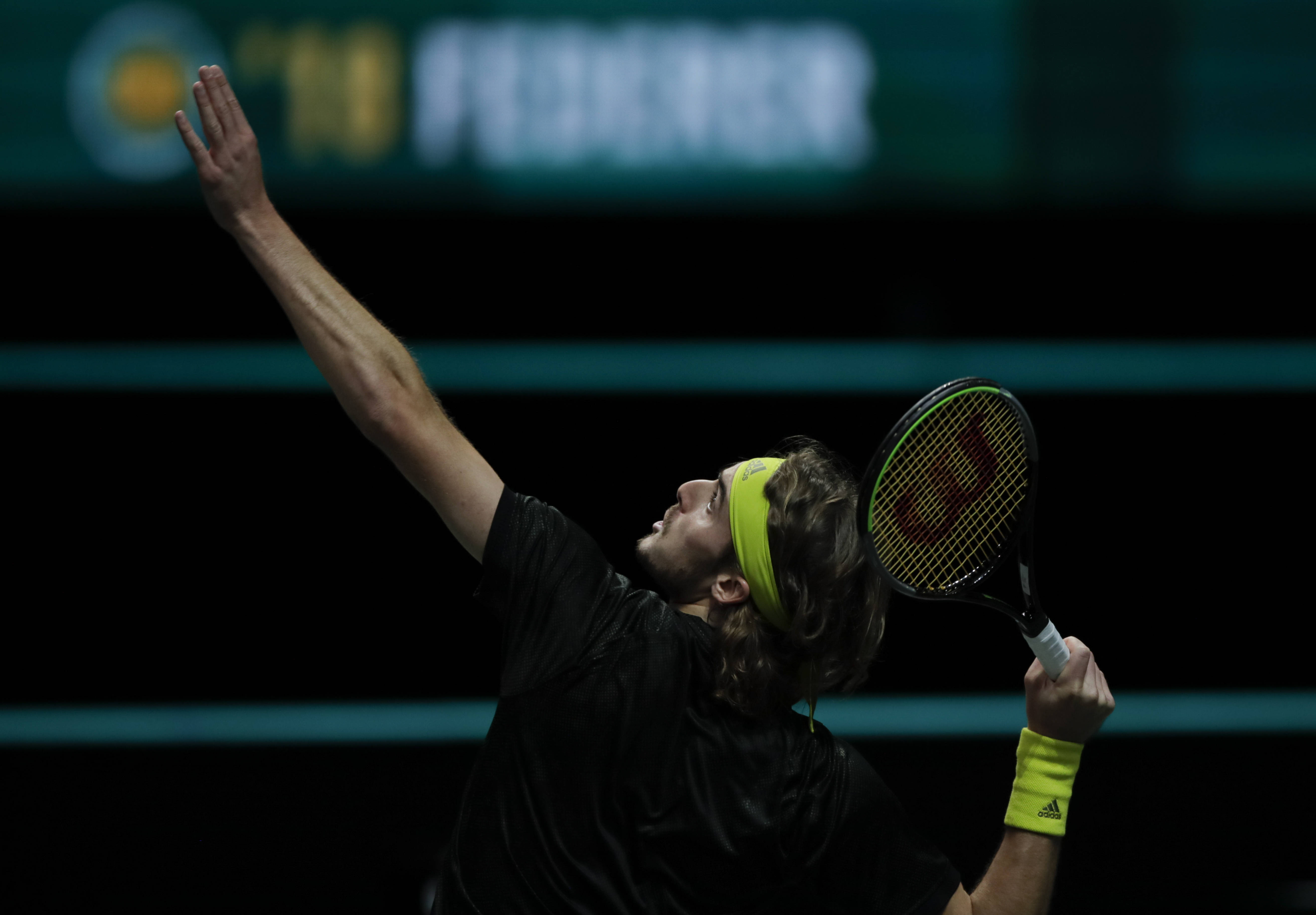 包含世界网球队险胜欧洲网球队,西西帕斯打破历史纪录的词条 包含世界网球队险胜欧洲网球队,西西帕斯打破历史纪录的词条