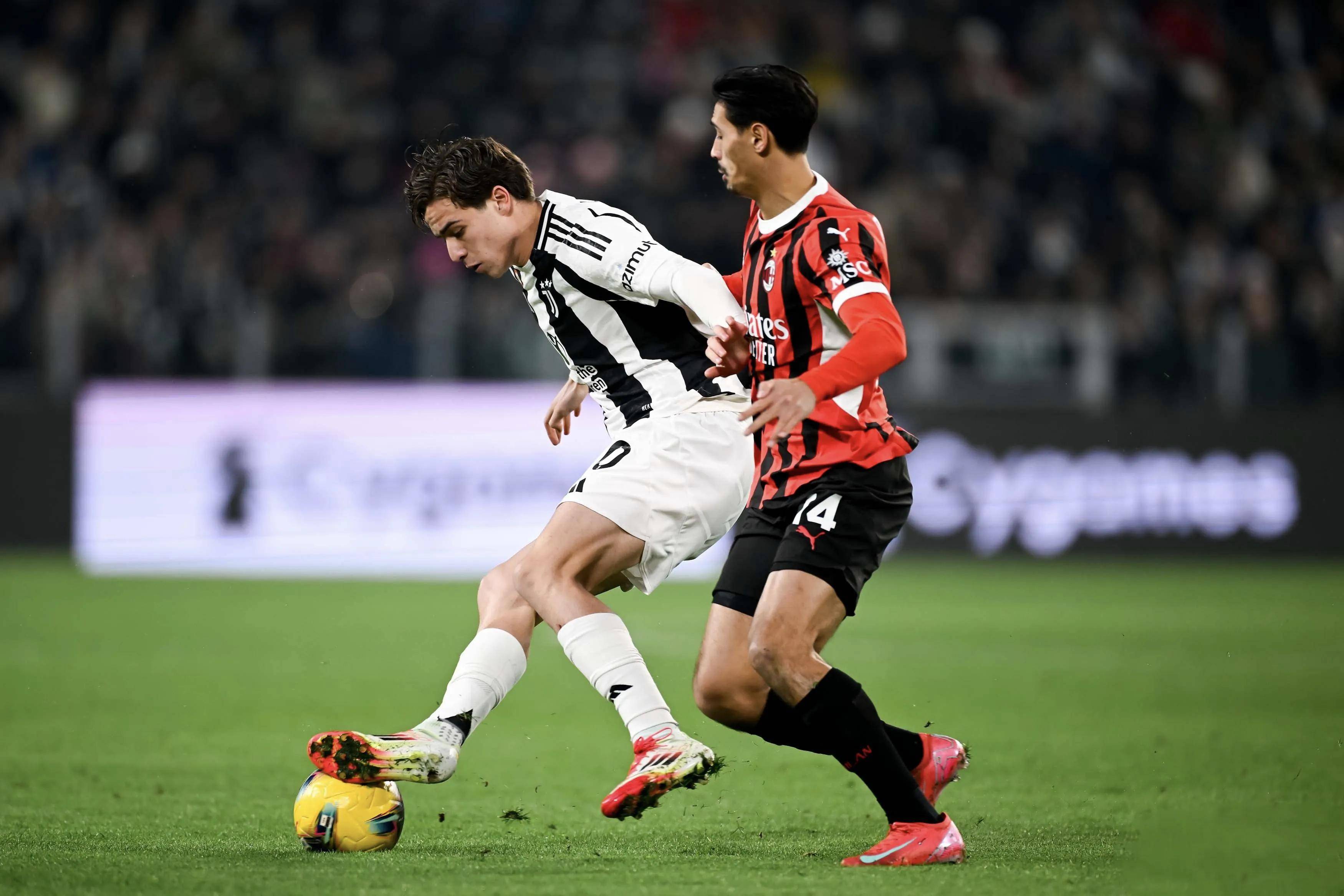 包含巴黎5-0大胜:AC米兰升至前四的词条 包含巴黎5-0大胜:AC米兰升至前四的词条