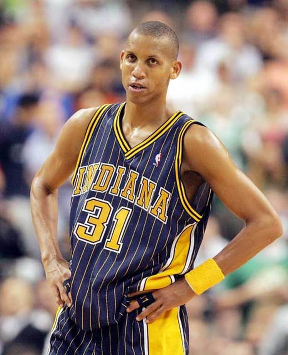 步行者队球员发挥出色,取得关键胜利 步行者队球员发挥出色,取得关键胜利