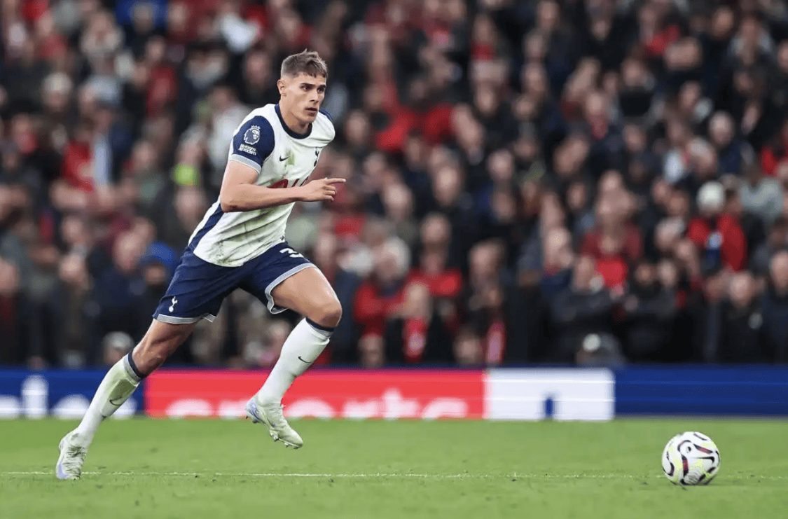 热刺队员表现神勇,实力不容小觑 热刺队员表现神勇,实力不容小觑