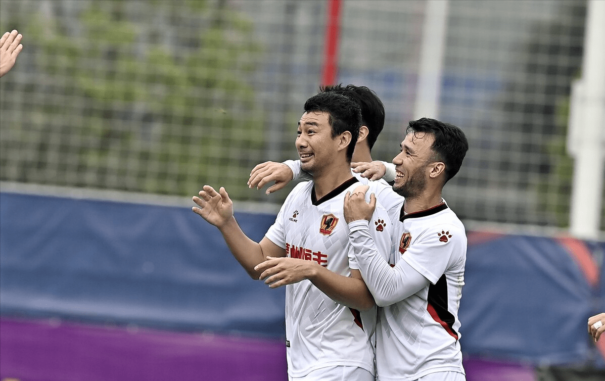 关于大连人锋线火力全开,一战成名的信息 关于大连人锋线火力全开,一战成名的信息