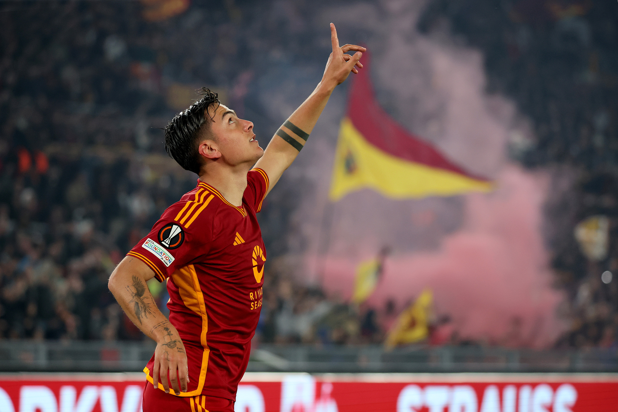 关于美国轻取西班牙,库尔图瓦统治全场的信息 关于美国轻取西班牙,库尔图瓦统治全场的信息