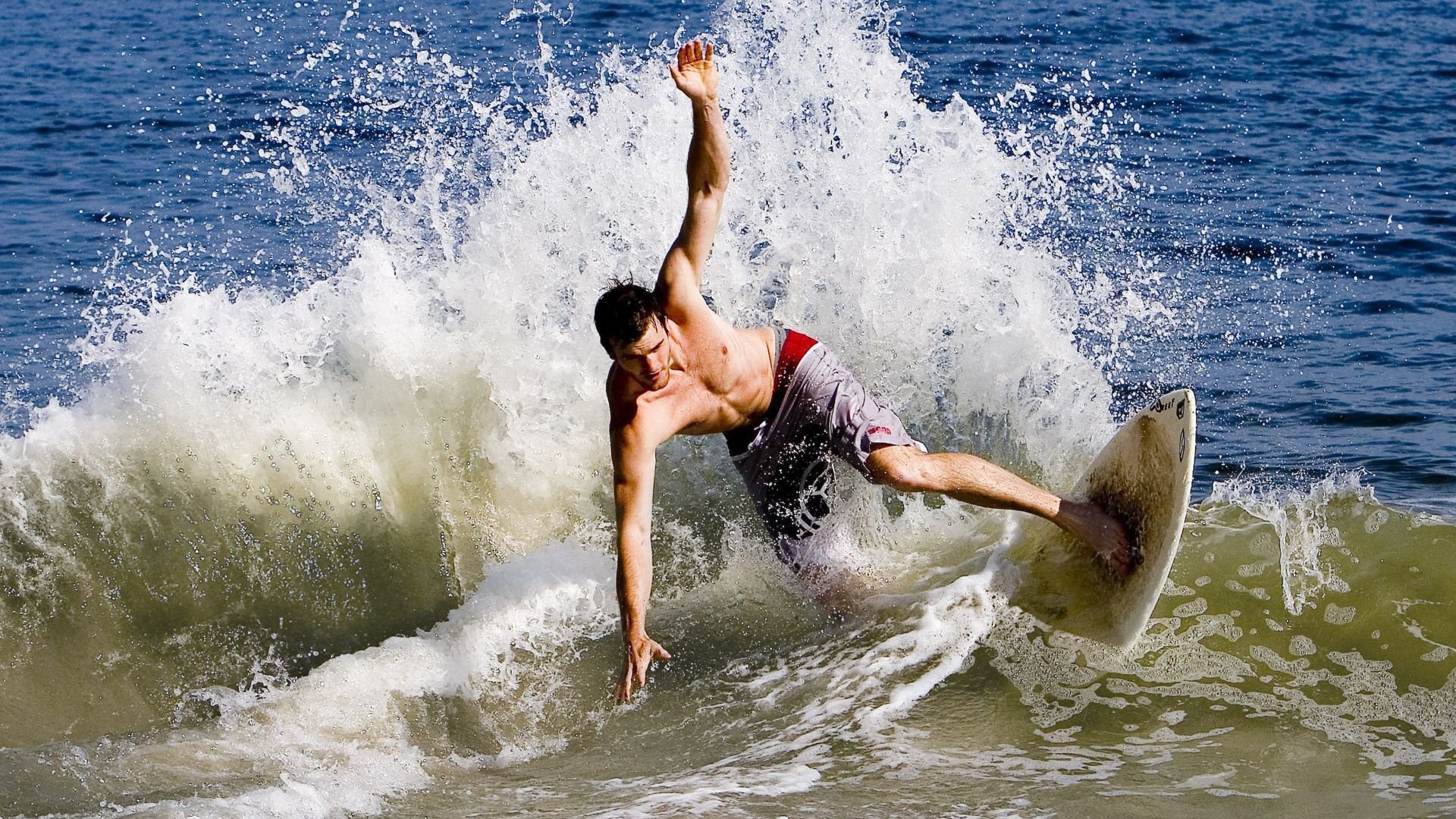 切特刷新纪录之夜，魔术火力全开压制开拓者，新生代对决见证历史
